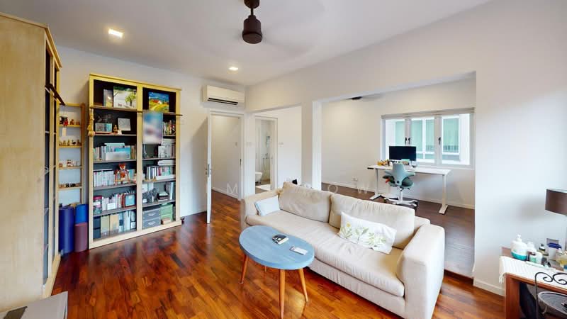 3sty semid@Tay Lian Teck(Apx 300m to mrt), Tay Lian Teck road/ Kee Sun Ave/ Elliot walk, 5 Bedrooms, 4,000 sqft, Semi-Detached House For Sale, by Tim Seow, 500153306 - Junior suite - PropertyGuru.com.sg