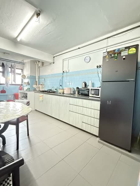 44 Sims Drive, 44 Sims Drive, 3 Bedrooms, 947 sqft, HDB Flat For Sale, by Eileen Tham, 500153317 - Kitchen - PropertyGuru.com.sg