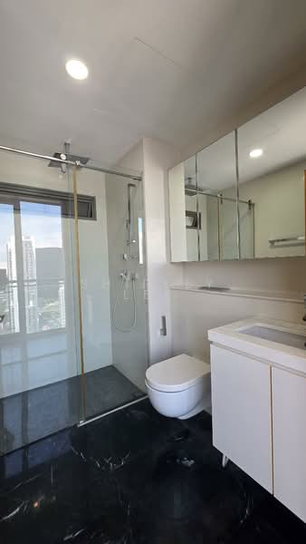 The Viridian, 6 Jalan Ampas, 3 Bedrooms, 3,326 sqft, Condominium For Sale, by Shirley Lee, 500153342 - Bathroom - PropertyGuru.com.sg