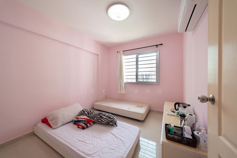 296B Compassvale Crescent, 296B Compassvale Crescent, 3 Bedrooms, 968 sqft, HDB Flat For Sale, by Gary Wang, 500153345 - Bedroom - PropertyGuru.com.sg