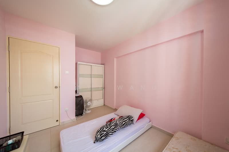296B Compassvale Crescent, 296B Compassvale Crescent, 3 Bedrooms, 968 sqft, HDB Flat For Sale, by Gary Wang, 500153345 - Bedroom - PropertyGuru.com.sg