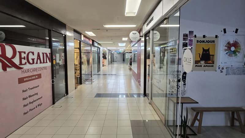 The Adelphi, 1 Coleman Street, 344 sqft, Other Retail For Sale, by Clifton Ching, 500153346 - Corridor - CommercialGuru.com.sg