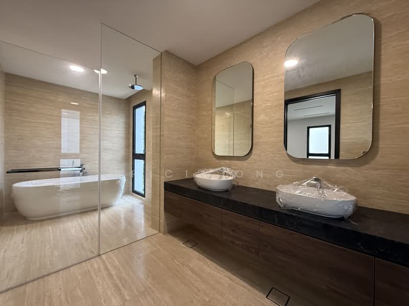 Brand New TOP 2.5 Sty Bungalow w Bonus Basement & Pool, , 5 Bedrooms, 12,109 sqft, Bungalow House For Sale, by Tricia Ong, 500153348 - Bathroom - PropertyGuru.com.sg