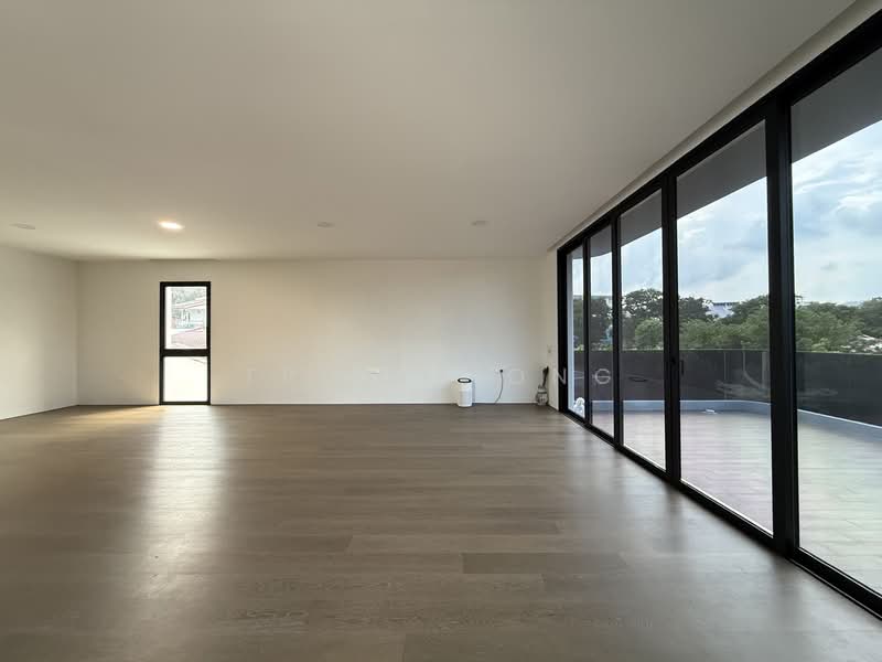 Brand New TOP 2.5 Sty Bungalow w Bonus Basement & Pool, , 5 Bedrooms, 12,109 sqft, Bungalow House For Sale, by Tricia Ong, 500153348 - PropertyGuru.com.sg