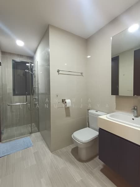 Primedge @ Geylang, 45 Lorong 34 Geylang, 2 Bedrooms, 527 sqft, Condominium For Rent, by Andria (Tanuwijaya), 500153350 - Bathroom - PropertyGuru.com.sg