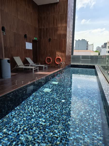 Primedge @ Geylang, 45 Lorong 34 Geylang, 2 Bedrooms, 527 sqft, Condominium For Rent, by Andria (Tanuwijaya), 500153350 - Pool - PropertyGuru.com.sg
