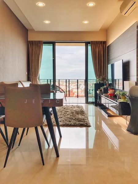 The Glades, 8 Bedok Rise, 3 Bedrooms, 840 sqft, Condominium For Sale, by Jeric Leong, 500153354 - Living Room - PropertyGuru.com.sg