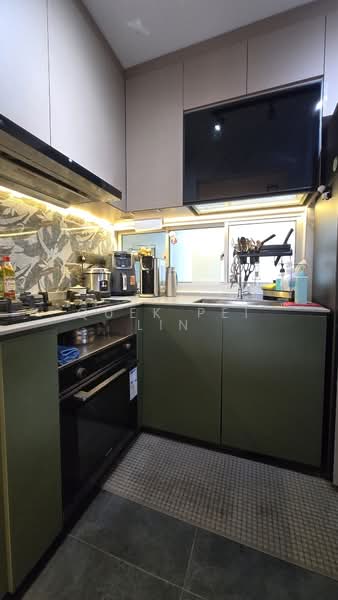 588D Ang Mo Kio Street 52, 588D Ang Mo Kio Street 52, 3 Bedrooms, 980 sqft, HDB Flat For Sale, by Quek Pei Lin, 500153361 - Kitchen - PropertyGuru.com.sg