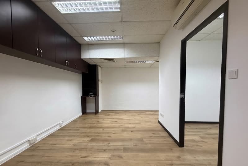 Manhattan House, 151 Chin Swee Road, 538 sqft, Office For Rent, by Sheng Yang -楊胜, 500153364 - Interior - CommercialGuru.com.sg