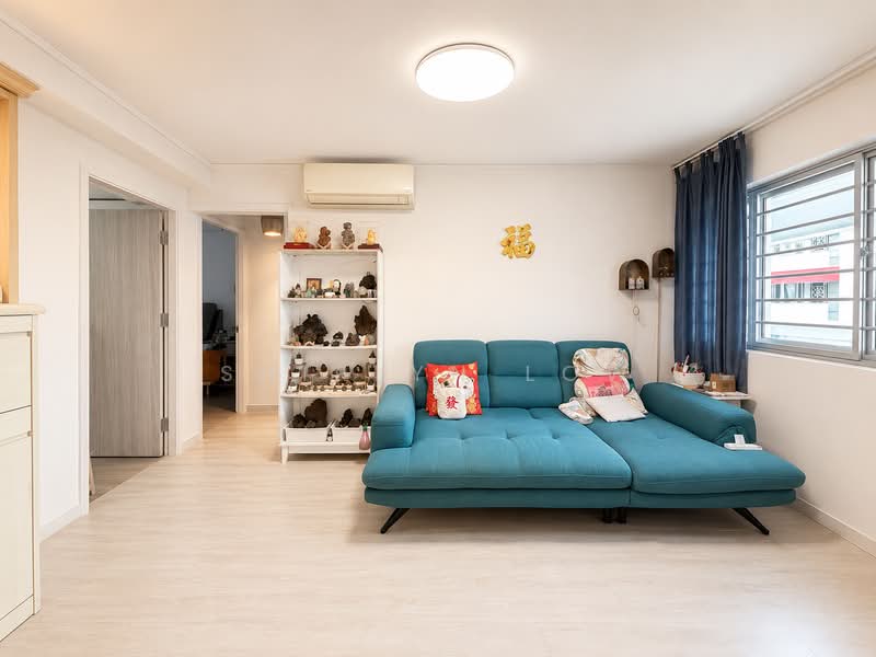 209 Toa Payoh North, 209 Toa Payoh North, 3 Bedrooms, 871 sqft, HDB Flat For Sale, by Shirlyn Low, 500153367 - Living Room - PropertyGuru.com.sg