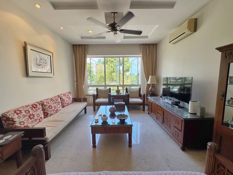 The Tropica, 55 Tampines Avenue 1, 4 Bedrooms, 1,496 sqft, Condominium For Sale, by Desiree Leung, 500153385 - Living Room - PropertyGuru.com.sg