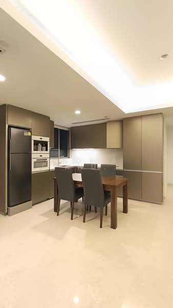 Cairnhill Nine, 15 Cairnhill Road, 2 Bedrooms, 1,044 sqft, Condominium For Sale, by Andria (Tanuwijaya), 500153394 - Kitchen - PropertyGuru.com.sg
