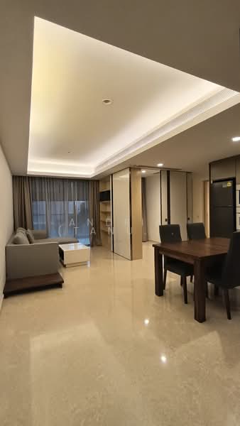 Cairnhill Nine, 15 Cairnhill Road, 2 Bedrooms, 1,044 sqft, Condominium For Sale, by Andria (Tanuwijaya), 500153394 - Living Room - PropertyGuru.com.sg