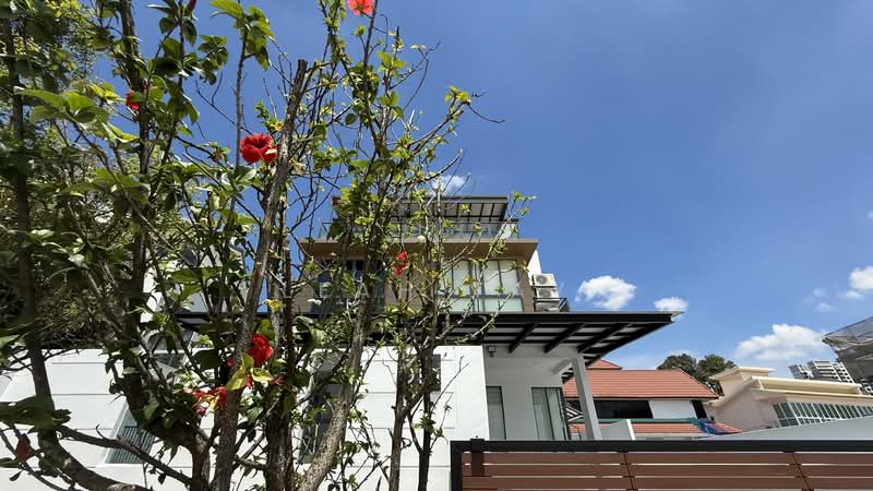 Ponggol Twenty Fourth Avenue, Punggol Twenty Fourth Avenue, 6 Bedrooms, 5,000 sqft, Detached House For Rent, by Leah Tay, 500153396 - Exterior - PropertyGuru.com.sg