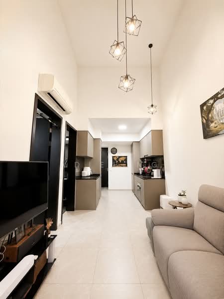 Park Colonial, 6 Woodleigh Lane, 1 Bedroom, 667 sqft, Condominium For Sale, by Adiel Ng, 500153401 - Living Room - PropertyGuru.com.sg