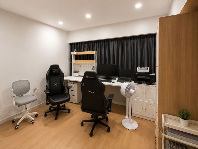 547 Jurong West Street 42, 547 Jurong West Street 42, 4 Bedrooms, 1,507 sqft, HDB Flat For Sale, by Adrian Lee 李俊汶, 500153414 - Study - PropertyGuru.com.sg