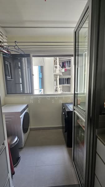 268A Toa Payoh East, 268A Toa Payoh East, Room Rental, 150 sqft, HDB Flat For Rent, by Jacqueline Sng, 500153424 - Balcony - PropertyGuru.com.sg
