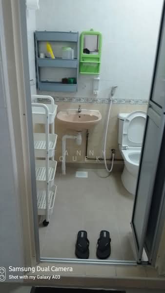 202C Sengkang East Road, 202C Sengkang East Road, Room Rental, 100 sqft, HDB Flat For Rent, by Tanny Quek, 500153436 - Bathroom - PropertyGuru.com.sg