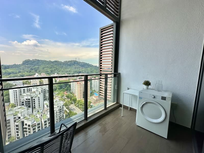 The Hillier, 6 Hillview Rise, 1 Bedroom, 624 sqft, Condominium For Rent, by Christine Low, 500153446 - Balcony - PropertyGuru.com.sg