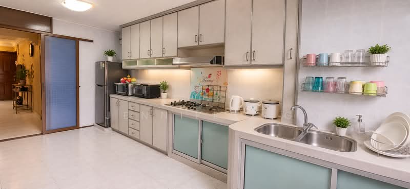 406 Hougang Avenue 10, 406 Hougang Avenue 10, 3 Bedrooms, 979 sqft, HDB Flat For Sale, by Jennifer Ng, 500153454 - Kitchen - PropertyGuru.com.sg