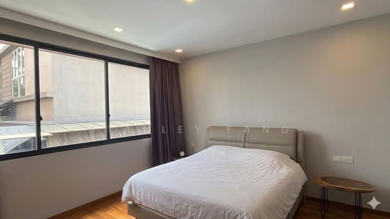 Jalan Pelatok, , 5 Bedrooms, 4,350 sqft, Terraced House For Sale, by Stanley Fang, 500153455 - Bedroom - PropertyGuru.com.sg
