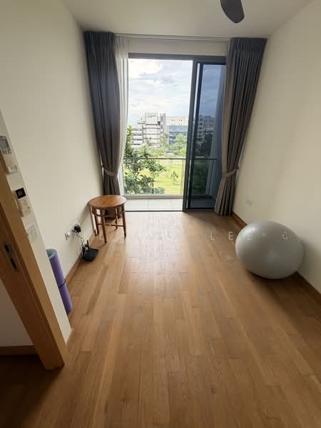 Belgravia Villas, 200 Ang Mo Kio Avenue 5, 5 Bedrooms, 3,961 sqft, Cluster House For Sale, by Juliana Lee, 500153460 - Balcony - PropertyGuru.com.sg