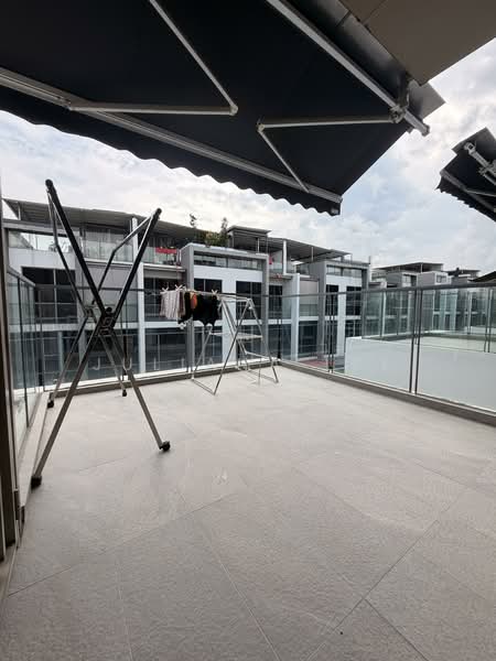 Belgravia Villas, 200 Ang Mo Kio Avenue 5, 5 Bedrooms, 3,961 sqft, Cluster House For Sale, by Juliana Lee, 500153460 - Balcony - PropertyGuru.com.sg