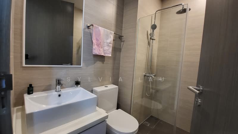 Sycamore Tree, 2 Fowlie Road, 1 Bedroom, 388 sqft, Apartment For Rent, by Sylvia Lau, 500153468 - Bathroom - PropertyGuru.com.sg