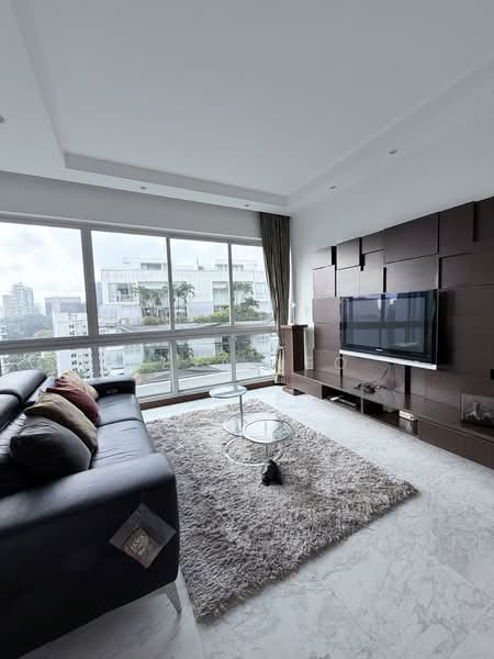 Belmond Green, 15 Balmoral Road, 2 Bedrooms, 958 sqft, Condominium For Sale, by Elsa Yeo, 500153511 - Living Room - PropertyGuru.com.sg