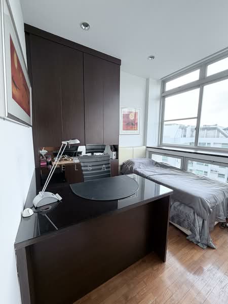 Belmond Green, 15 Balmoral Road, 2 Bedrooms, 958 sqft, Condominium For Sale, by Elsa Yeo, 500153511 - Bedroom - PropertyGuru.com.sg