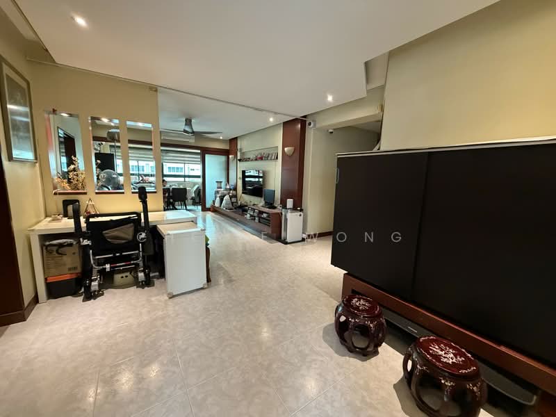 247 Pasir Ris Street 21, 247 Pasir Ris Street 21, 3 Bedrooms, 1,604 sqft, HDB Flat For Sale, by Cherie Wong, 500153524 - Living Room - PropertyGuru.com.sg