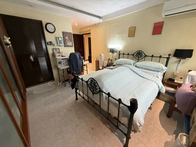 247 Pasir Ris Street 21, 247 Pasir Ris Street 21, 3 Bedrooms, 1,604 sqft, HDB Flat For Sale, by Cherie Wong, 500153524 - Bedroom - PropertyGuru.com.sg