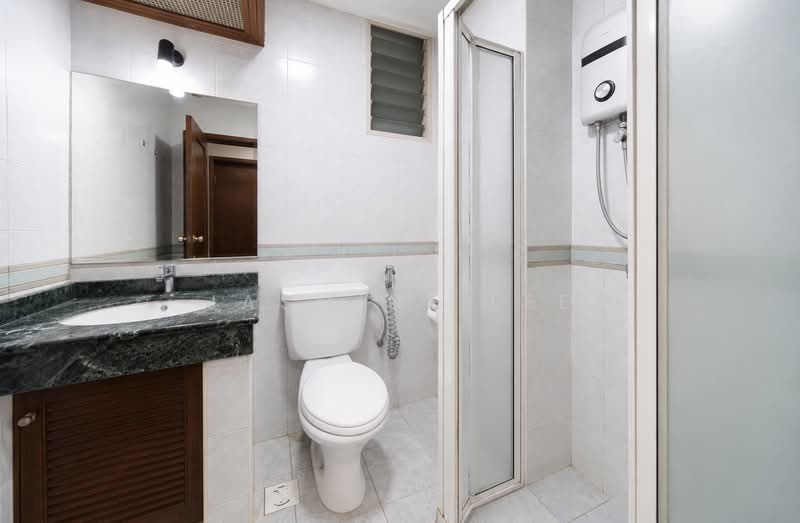 Northvale, 61 Choa Chu Kang Loop, 2 Bedrooms, 1,087 sqft, Condominium For Sale, by Jasmine Lee, 500153526 - Original Bathroom - PropertyGuru.com.sg