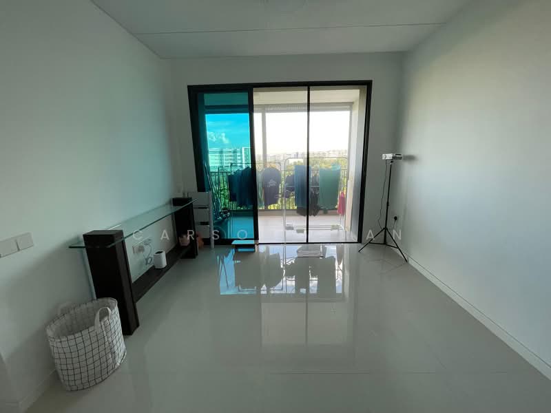 Treasure at Tampines, 57 Tampines Lane, 3 Bedrooms, 915 sqft, Condominium For Sale, by Carson Chan, 500153543 - Balcony - PropertyGuru.com.sg