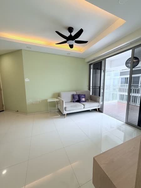 139B Lorong 1A Toa Payoh, 139B Lorong 1A Toa Payoh, 3 Bedrooms, 979 sqft, HDB Flat For Rent, by Anthea Yeo 杨丽娇, 500153544 - Living Room - PropertyGuru.com.sg