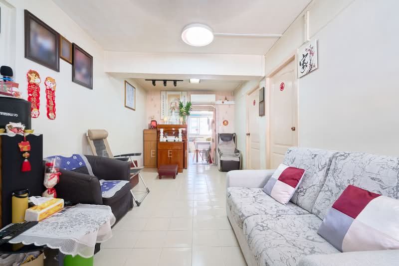 186 Boon Lay Avenue, 186 Boon Lay Avenue, 2 Bedrooms, 635 sqft, HDB Flat For Sale, by Eileen Chew, 500153547 - Living Room - PropertyGuru.com.sg
