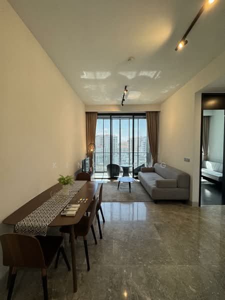 Martin Modern, 10 Martin Place, 2 Bedrooms, 764 sqft, Apartment For Sale, by King Tang, 500153554 - Living Room - PropertyGuru.com.sg