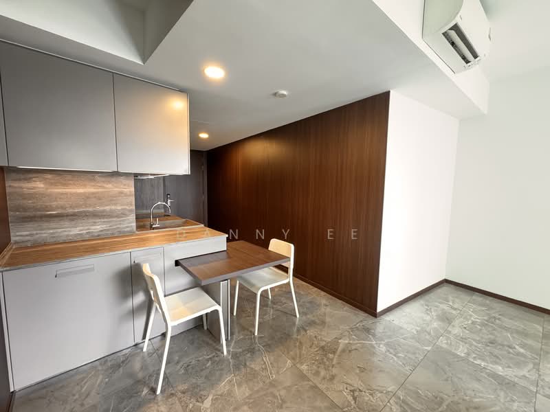 One Pearl Bank, 1 Pearl Bank, 2 Bedrooms, 840 sqft, Condominium For Rent, by Danny Ee, 500153559 - Kitchen - PropertyGuru.com.sg