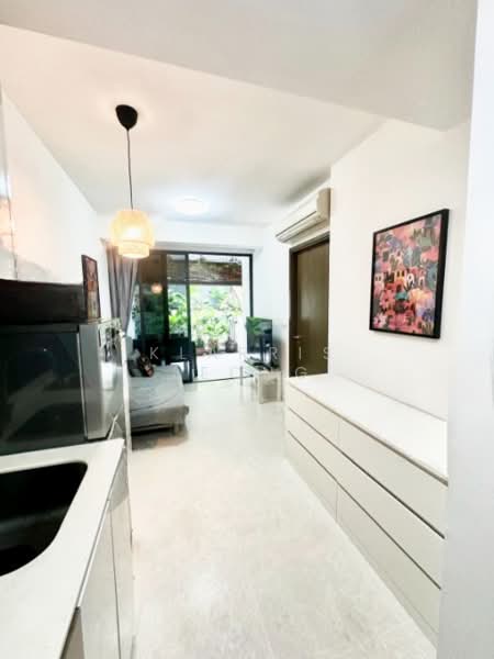 LIV on Sophia, 14 Adis Road, Room Rental, 411 sqft, Apartment For Rent, by Klarris Leong, 500153562 - Living Room - PropertyGuru.com.sg