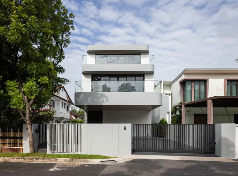 Brand new freehold detached with pool and lift in Holland, , 5 Bedrooms, 12,109 sqft, Detached House For Sale, by Cynthia Pang, 500153578 - Exterior - PropertyGuru.com.sg