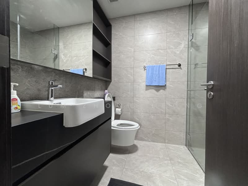 Parc Clematis, 8F Jalan Lempeng, 2 Bedrooms, 721 sqft, Condominium For Sale, by Lum Zhong Leong, 500153580 - Bathroom - PropertyGuru.com.sg