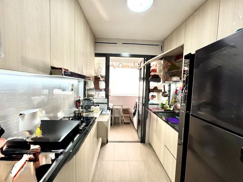 459B Sengkang West Way, 459B Sengkang West Way, Room Rental, 110 sqft, HDB Flat For Rent, by Alvin Chiam, 500153581 - Kitchen - PropertyGuru.com.sg