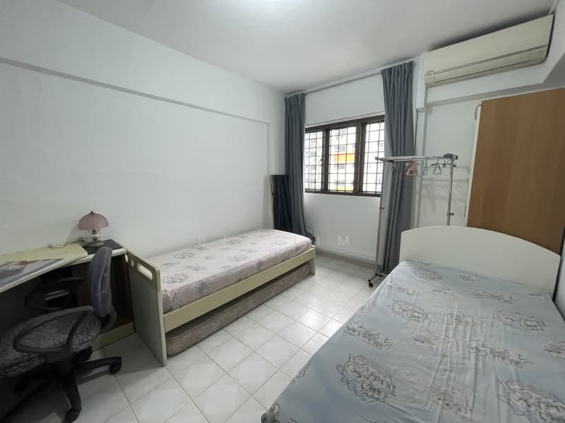 6 Teck Whye Avenue, 6 Teck Whye Avenue, Room Rental, 150 sqft, HDB Flat For Rent, by Bee Lim, 500153589 - Bedroom - PropertyGuru.com.sg