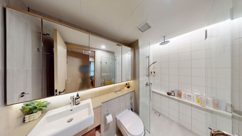 Tedge, 326 Changi Road, 3 Bedrooms, 947 sqft, Condominium For Sale, by Daphne Gui, 500153602 - Bathroom - PropertyGuru.com.sg