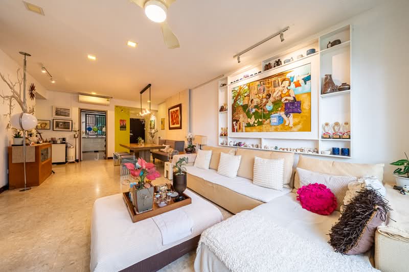 Pinevale, 2 Tampines Street 73, 3 Bedrooms, 1,292 sqft, Condominium For Sale, by Jollene Leow, 500153604 - Living Room - PropertyGuru.com.sg