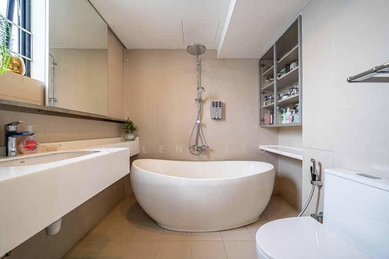 Pinevale, 2 Tampines Street 73, 3 Bedrooms, 1,292 sqft, Condominium For Sale, by Jollene Leow, 500153604 - Bathroom - PropertyGuru.com.sg