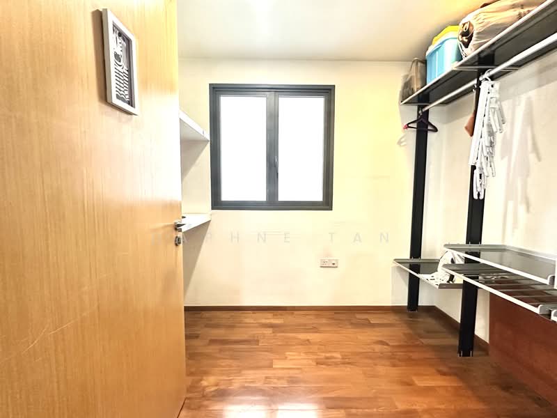 Meadows @ Peirce, 626 Upper Thomson Road, 3 Bedrooms, 1,195 sqft, Condominium For Sale, by Daphne Tan, 500153611 - 3rd bedroom  - PropertyGuru.com.sg