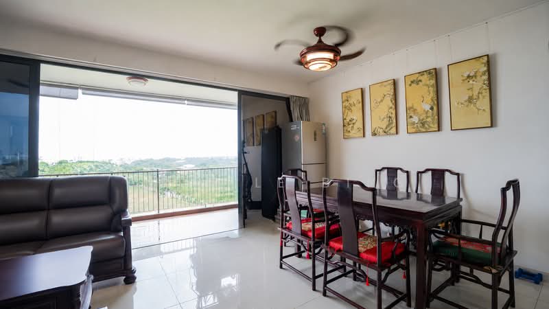 SkyPark Residences, Sembawang Drive, 5 Bedrooms, 1,593 sqft, Executive Condominium For Sale, by Chua Le Bing, 500153612 - Living Room - PropertyGuru.com.sg