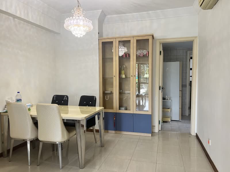 Parkview Apartments, 1 Bukit Batok Street 25, 3 Bedrooms, 1,119 sqft, Apartment For Rent, by Tan Hui Shan, 500153614 - Dining Room - PropertyGuru.com.sg