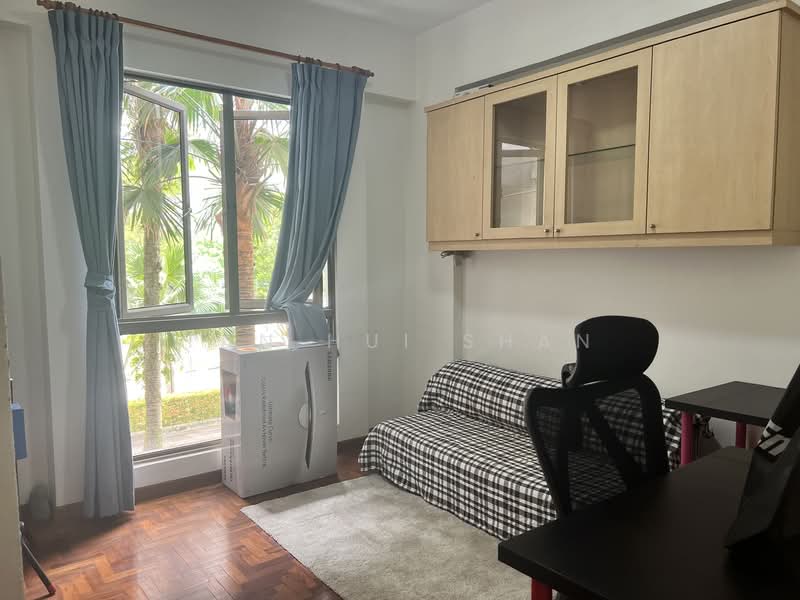 Parkview Apartments, 1 Bukit Batok Street 25, 3 Bedrooms, 1,119 sqft, Apartment For Rent, by Tan Hui Shan, 500153614 - PropertyGuru.com.sg